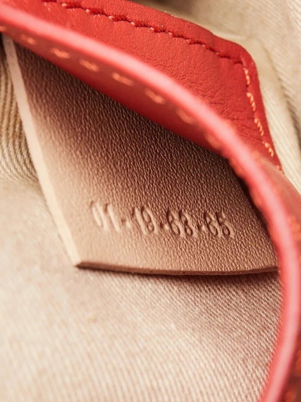 Chloe Red Leather Embroidered Horse Belt Bag - Picture 11 of 11